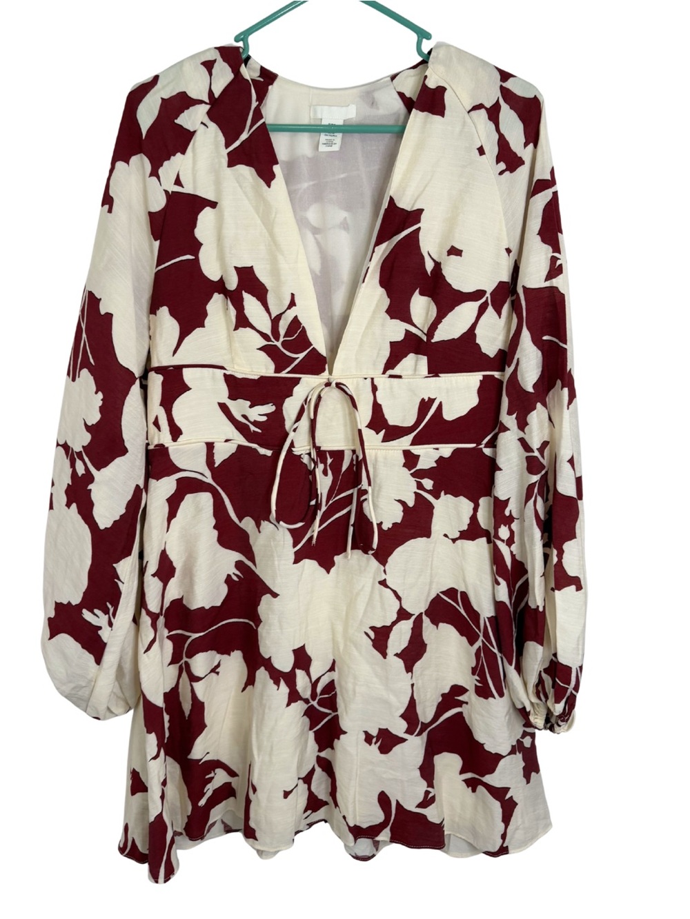 H&M Long Sleeve Ivory & Burgundy Floral Dress Size Medium